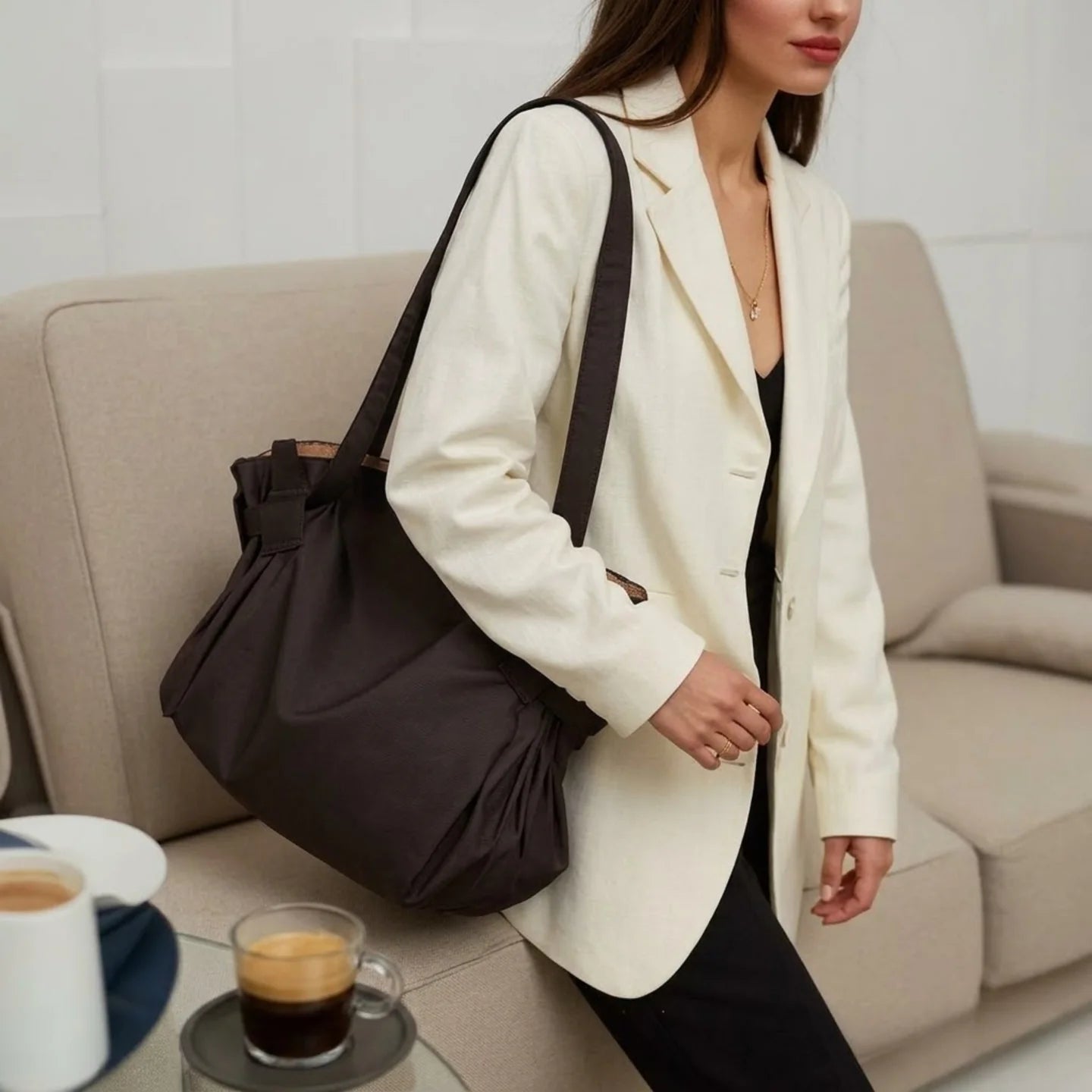 Lunave™ One Bag Your Entire Day  – Closes in Seconds